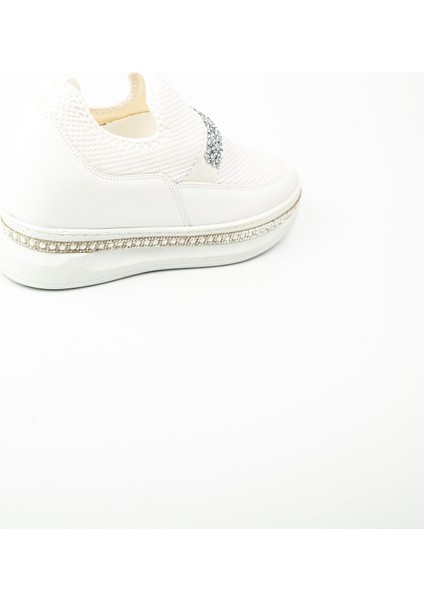 35205 Beyaz Taşlı Kadın Spor Ayakkabı fırsatları
