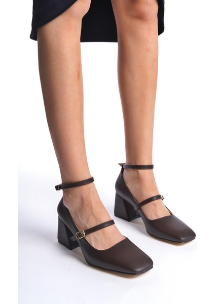 Kulia Acı Kahve Rengi Mary Jane Küt Burun Bantlı Ayakkabı fiyatları
