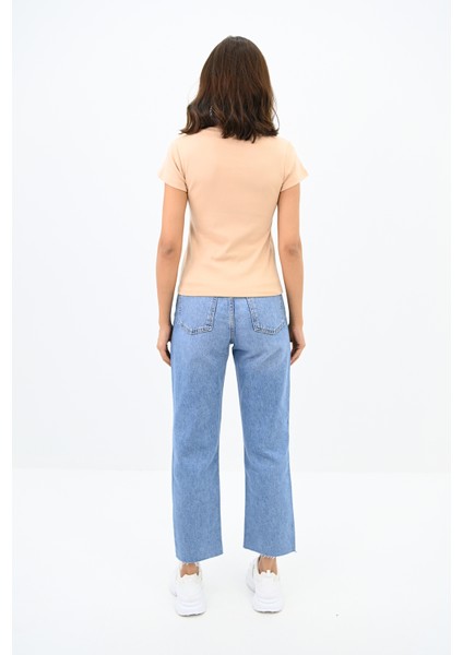 Kadın Taş Işlemeli Nakış Detaylı T-Shirt 1774-25 fırsatları