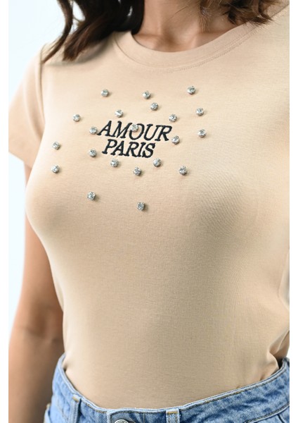 Kadın Taş Işlemeli Nakış Detaylı T-Shirt 1774-25 indirimleri