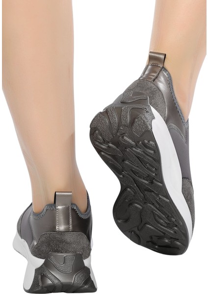 Hafif Ve Rahat Tabanlı Günlük Şık Ve Spor Kadın Slip-On Ayakkabı Taş Detaylı Fv428Fv indirimleri