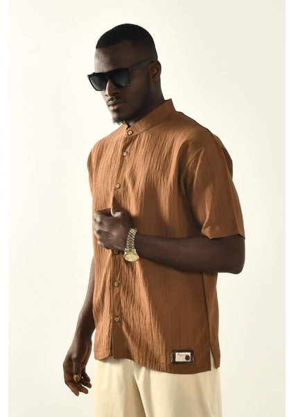 Kahverengi Düğmeli Basic Gömlek fırsatları