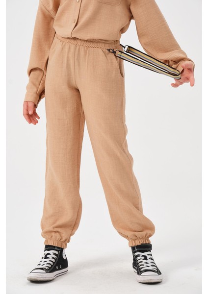 Genç Kız Çocuk Aksesuar Detaylı Jogger Pantolon fırsatları