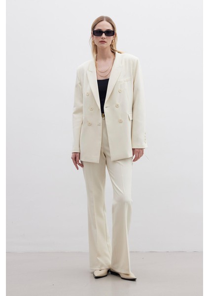 Flare Kesim Fit Pantolon Bej modelleri