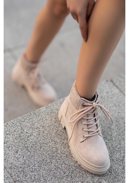 Garantili D238 Su ve Soğuk Geçirmez Kadın Bot fiyatları