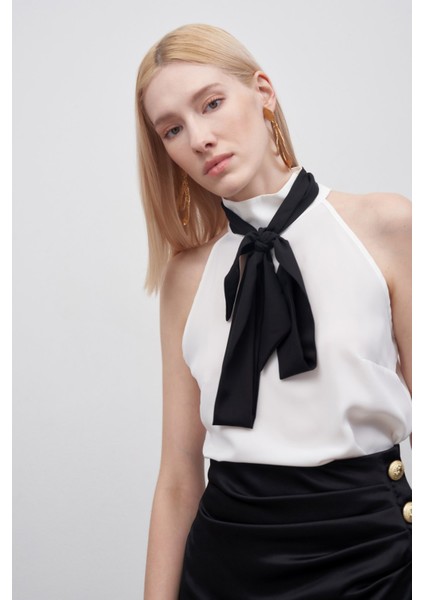 Kontrast Fularlı Kolsuz Bluz - Ekru indirimleri