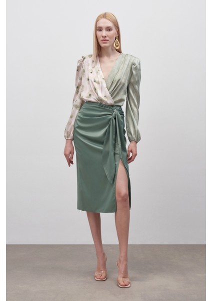 Çift Desenli Kruvaze Bodysuit Bluz - Çağla Yeşili fırsatları