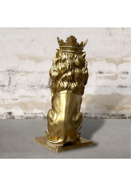 Gold Aslan Biblo Heykel