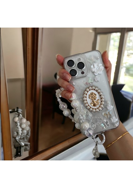 Case iPhone Uyumlu Queen Butterfly Vercase Charm Şeffaf Kılıf