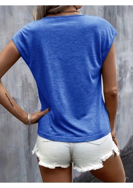 Kadın Kısa Kollu V Yaka Kalp Baskılı Viskon Bluz indirimleri