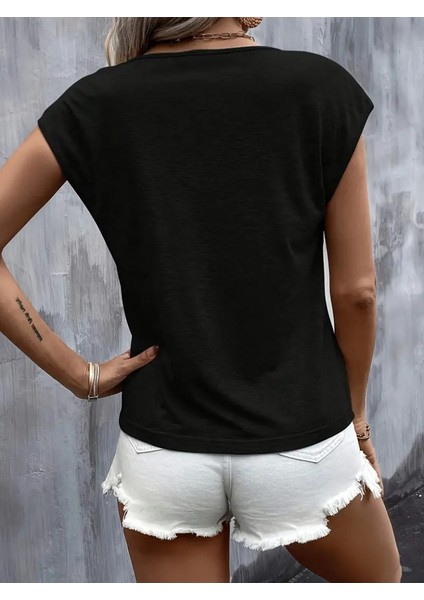 Kadın Kısa Kollu V Yaka Kalp Baskılı Viskon Bluz fiyatları