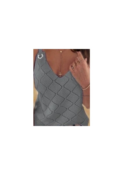 Kadın Kolsuz Halka Detay Baklava Desen Askılı Triko Bluz fiyatları