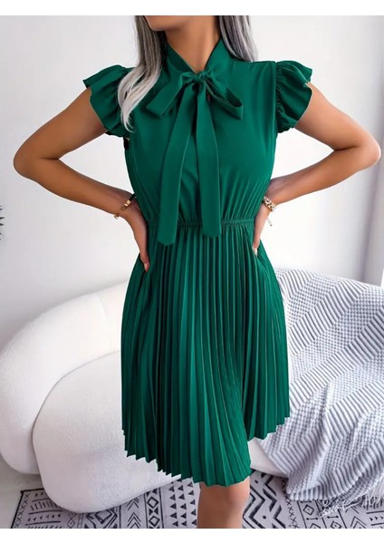 Kadın Kısa Kollu Boyundan Bağcıklı Eteği Pileli Ithal Krep Elbise modelleri
