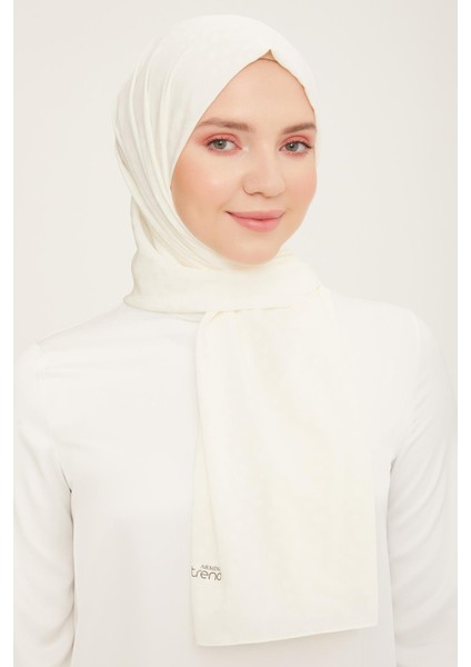 Trend J.Capri Şal 4 - 100 - Kalpli Kırık Beyaz