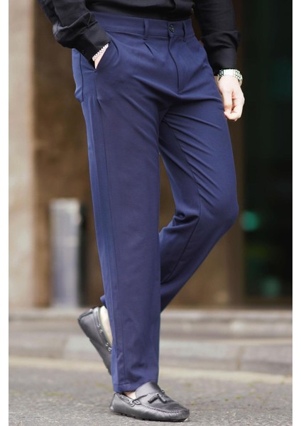 Lacivert Regular Fit Düz Kesim Yan Cepli Erkek Pantolon 6540