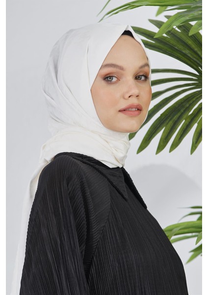 Scarf Floş Jakar Serisi Kazayağı Desenli Şal