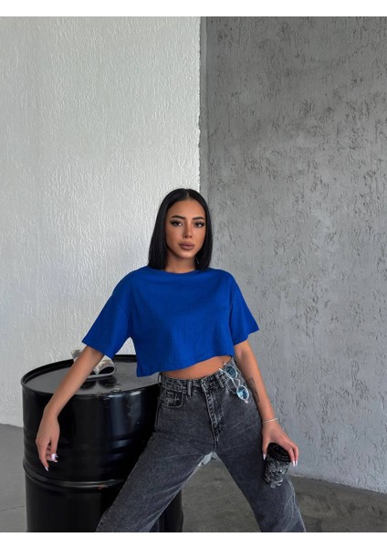 Kadın Saks Mavisi Ultra Yumuşak Dokunuş: Modal Crop Top Serisi Kadın Tişört Lorins Moda fırsatları