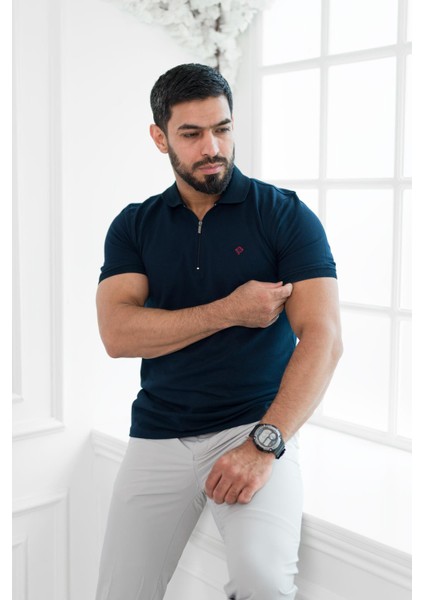 Fermuarlı Polo Yaka %100 Pamuk Regular Fit T-Shirt fiyatları