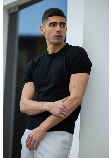 Casual Siyah Pamuklu Bisiklet Yaka Erkek Triko Regular Polo Yakalorins Moda modelleri