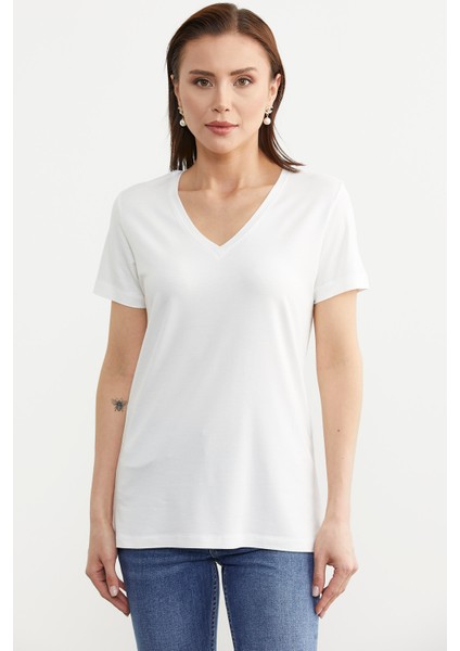 V Yaka Dökümlü Basic Tişört - Ekru