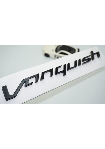 Aston Martin Vanquish Bagaj Siyah Yazı Logo Amblem
