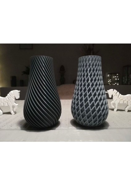 Lloret De Mar Lux Vazo Spiral Desen Siyah 17CM (1 Adet)