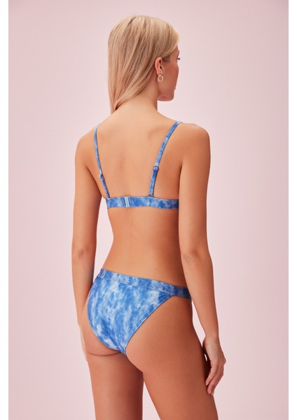 Üçgen Denim Baskılı Bikini Üst