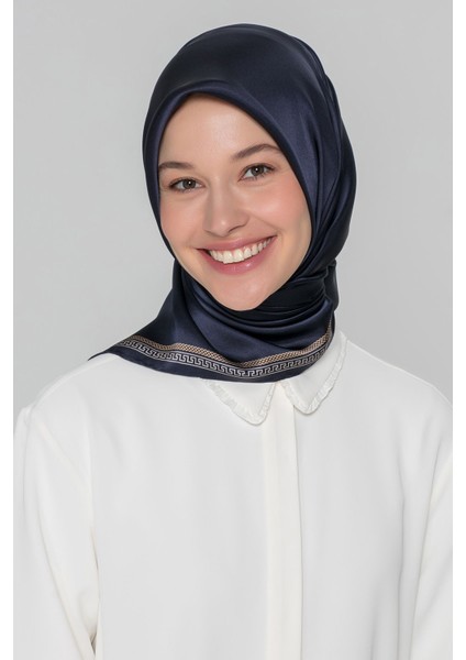 Nostalji Serisi %100 Twill Ipek Eşarp 8432D 32