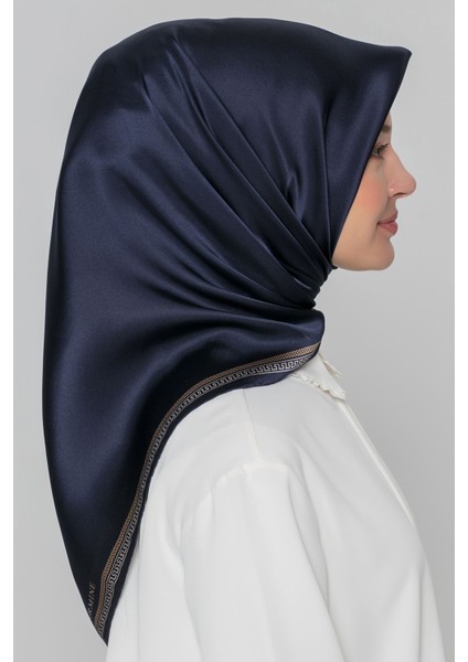 Nostalji Serisi %100 Twill Ipek Eşarp 8432D 32