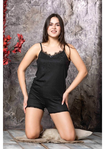 Siyah Dantel Detaylı Ip Askı Şortlu Milan Kadın Pijama Takımı fiyatları