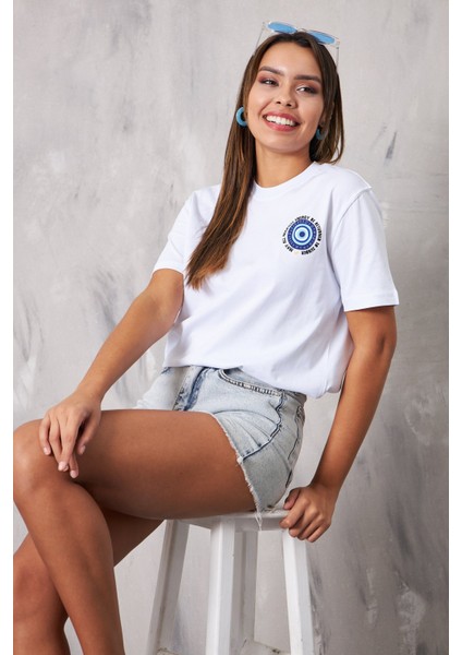 The Champ May All Negative Energy Yazılı Nazar Tasarım Oversize Beyaz Kadın T-Shirt