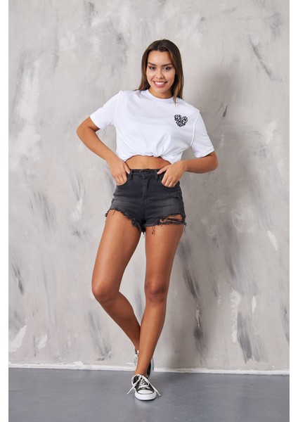 The Champ Manifest More Love Yazılı Kalp Tasarım Baskılı Oversize Beyaz Kadın T-Shirt fırsatları