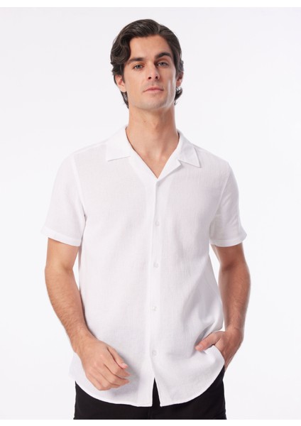Slim Fit Apaş Yaka Armürlü Beyaz Erkek Gömlek SPBF4SM-GML5080