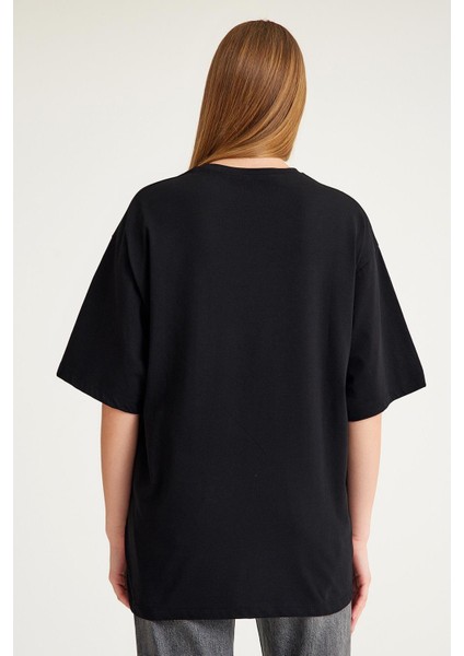 2096_KISA Kollu Oversize Basic T-Shirt