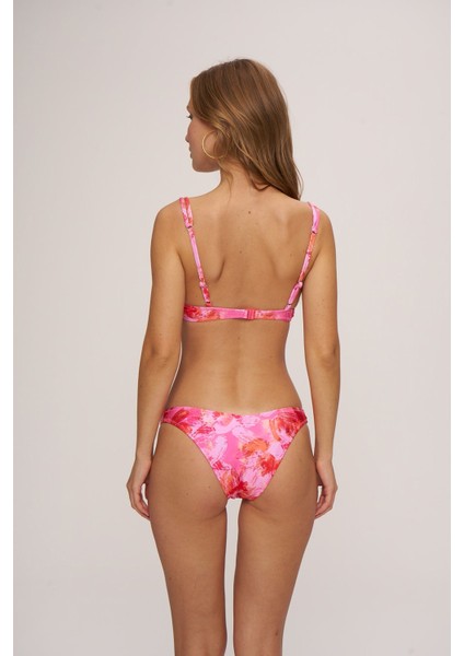 Hipster Brazilian V Kesim Bikini Altı Candy fiyatları