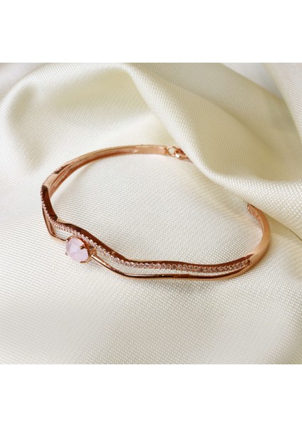 Pink Quartz ve Zirkon Taşlı Rose Altın Kelepçe Bileklik