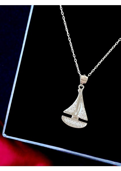 Alâ Silver Jewellery Yelkenli Beyaz Taşlı Tasarım 925 Ayar Gümüş Kolye