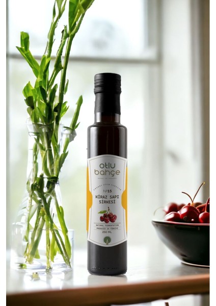 Otlu Bahçe Kiraz Sapı Sirkesi, Cherry Stalk Vinegar, Stipites Cerasarum 250ml.