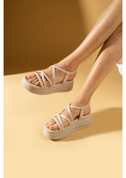 Yüksek Taban Çok Bantlı Lastikli Kadın Sandalet 018-312-24 fiyatları