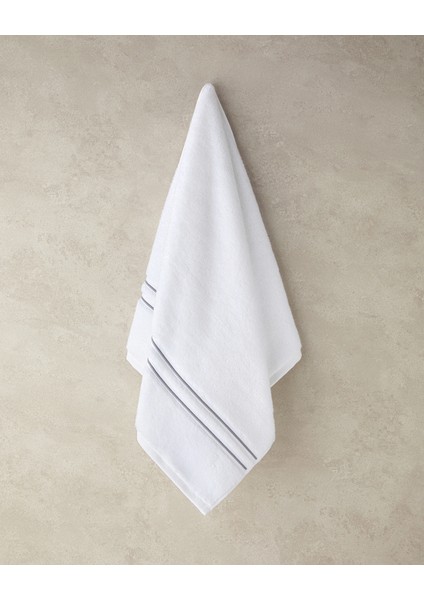 Chic Stripe Pamuklu Nakışlı Yüz Havlusu Beyaz