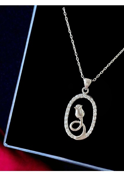 Alâ Silver Jewellery Gül Beyaz Taşlı Çerçeveli Tasarım 925 Ayar Gümüş Kolye fiyatları