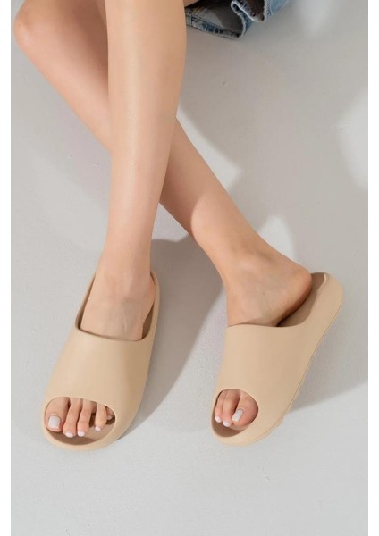 Lena Yumuşak Kaydırmaz Tabanlı Plaj Havuz Bahçe Deniz Terliği modelleri