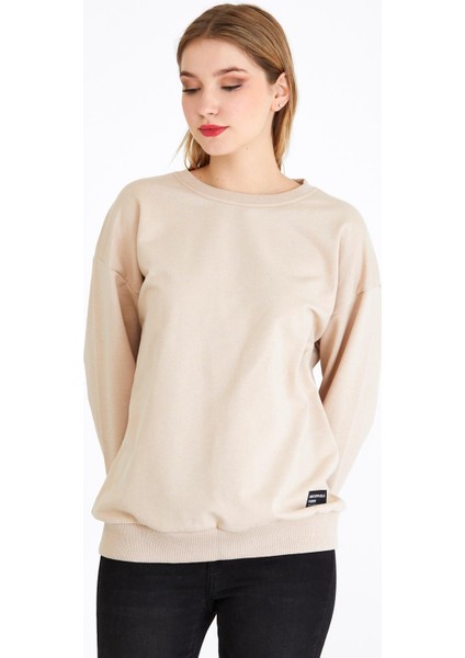 Kadın Bej Basic Bisiklet Yaka Regular Fit Rahat Sweatshirt