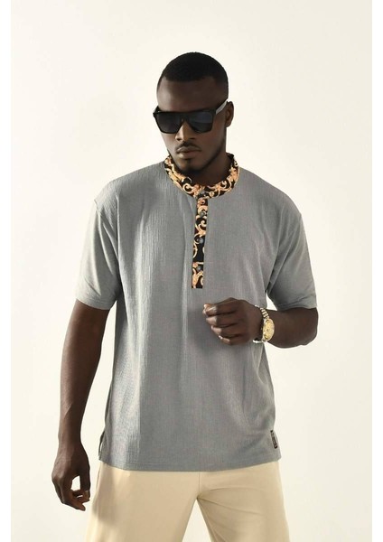 Gri Yaka Detaylı T-Shirt modelleri