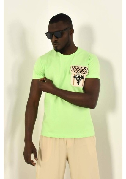 Yeşil Örgülü Cep Detay Bisiklet Yaka T-Shirt indirimleri