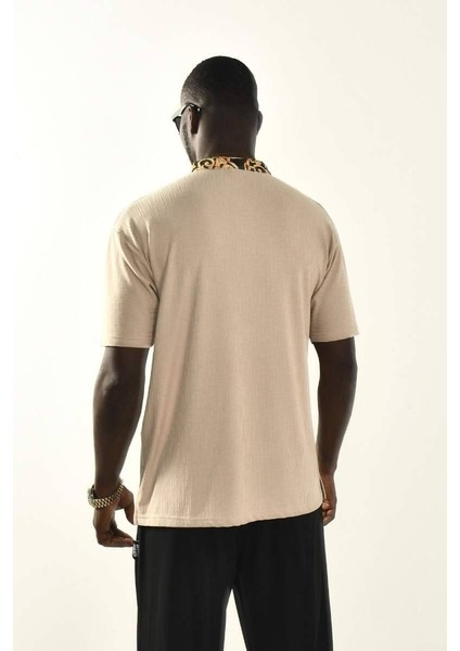 Bej Yaka Detaylı T-Shirt indirimleri