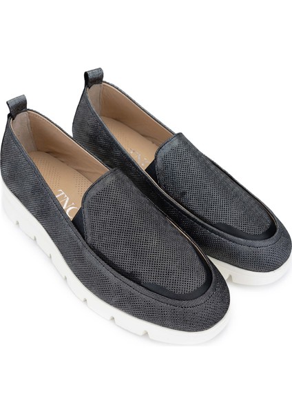 Kadın Deri Siyah Metalik Casual Ayakkabı 775 347 425 Bn Ayk Y24 Sıyah Mtlk fiyatları