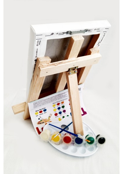 Kız & Köpek Çocuk Ressam Seti - 20 x 30 cm Önçizimli Tuval, 2 Adet Fırça, Palet, Boyalar ve Şövale