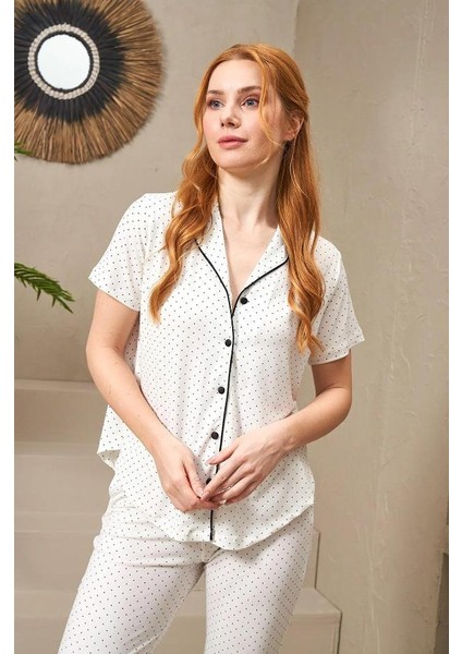 25118 Kadın Puanlı Düğmeli Kısa Kollu Pijama Takım fırsatları