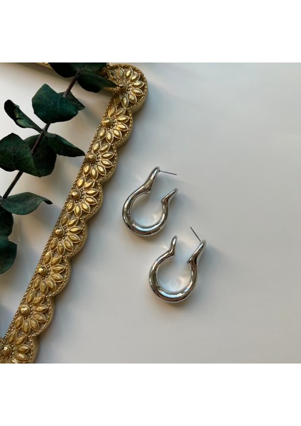 Silver Oval Halka Küpe